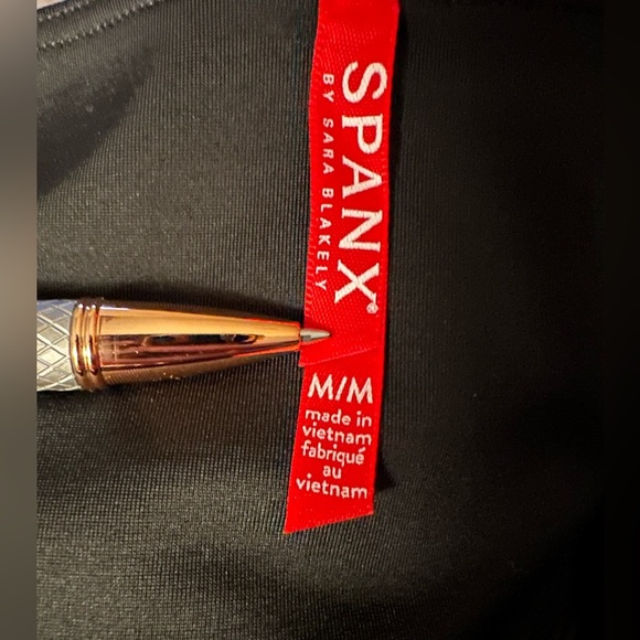 Spanx faux leather leggings, gunmetal, size Medium - Picture 3 of 8